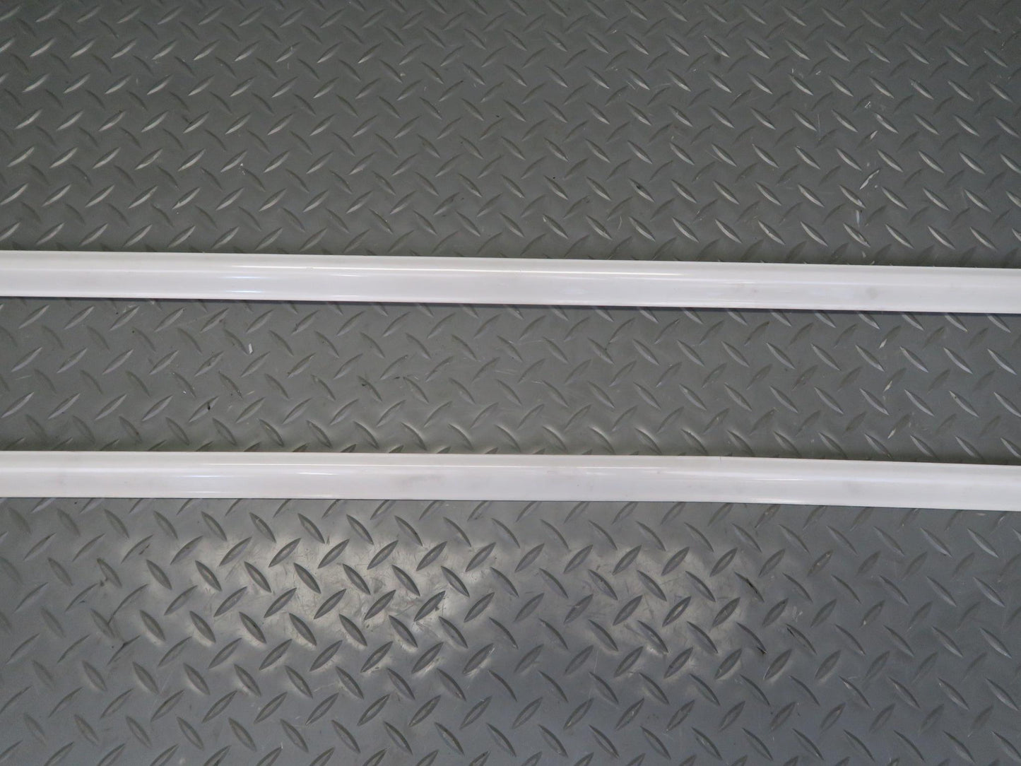 01-06 BMW E46 330ci 2DOOR Set of 4 Rear Quarter & Door Trim Molding White OEM