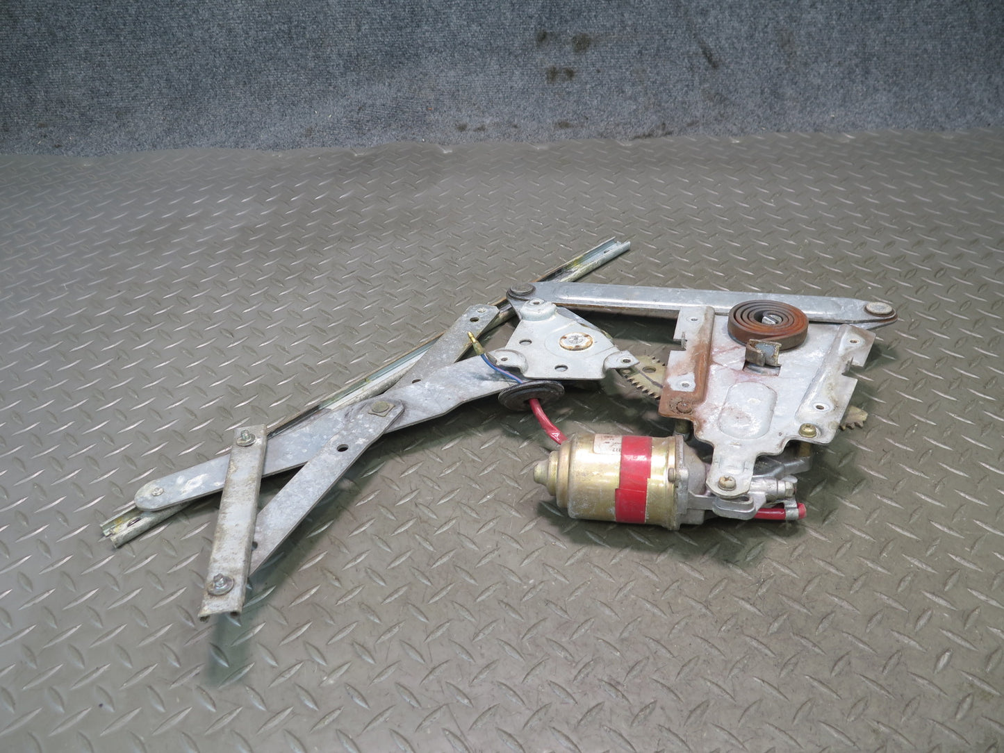 79-83 Datsun Nissan S130 280ZX 2+2 Left Door Window Regulator w Motor OEM