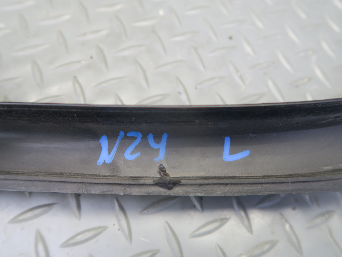 84-89 Nissan Z31 300ZX 2+2 Set of 2 Center Pillar Garnish Trim Panel OEM