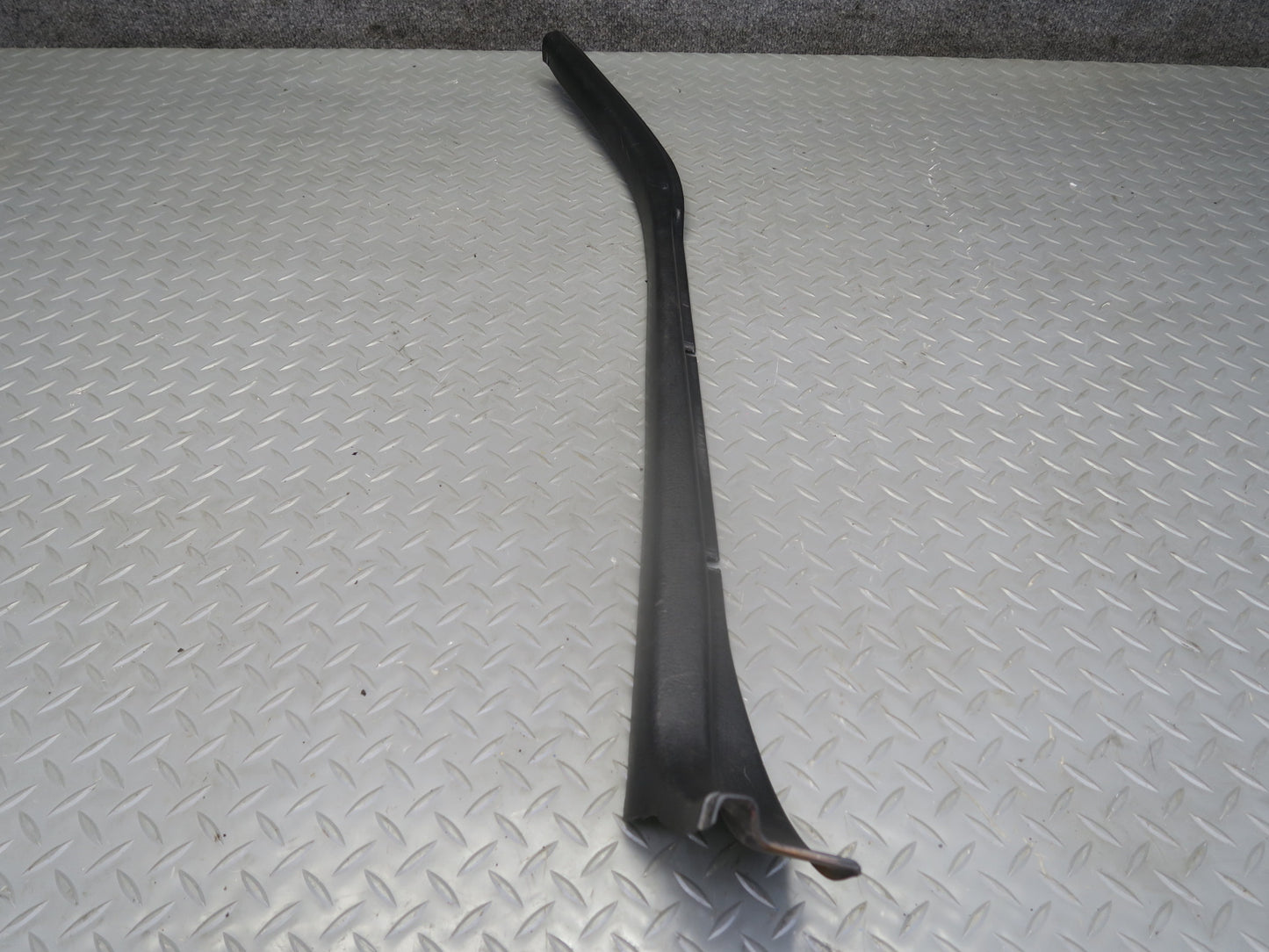 84-89 Nissan Z31 300ZX 2+2 Set of 2 Center Pillar Garnish Trim Panel OEM