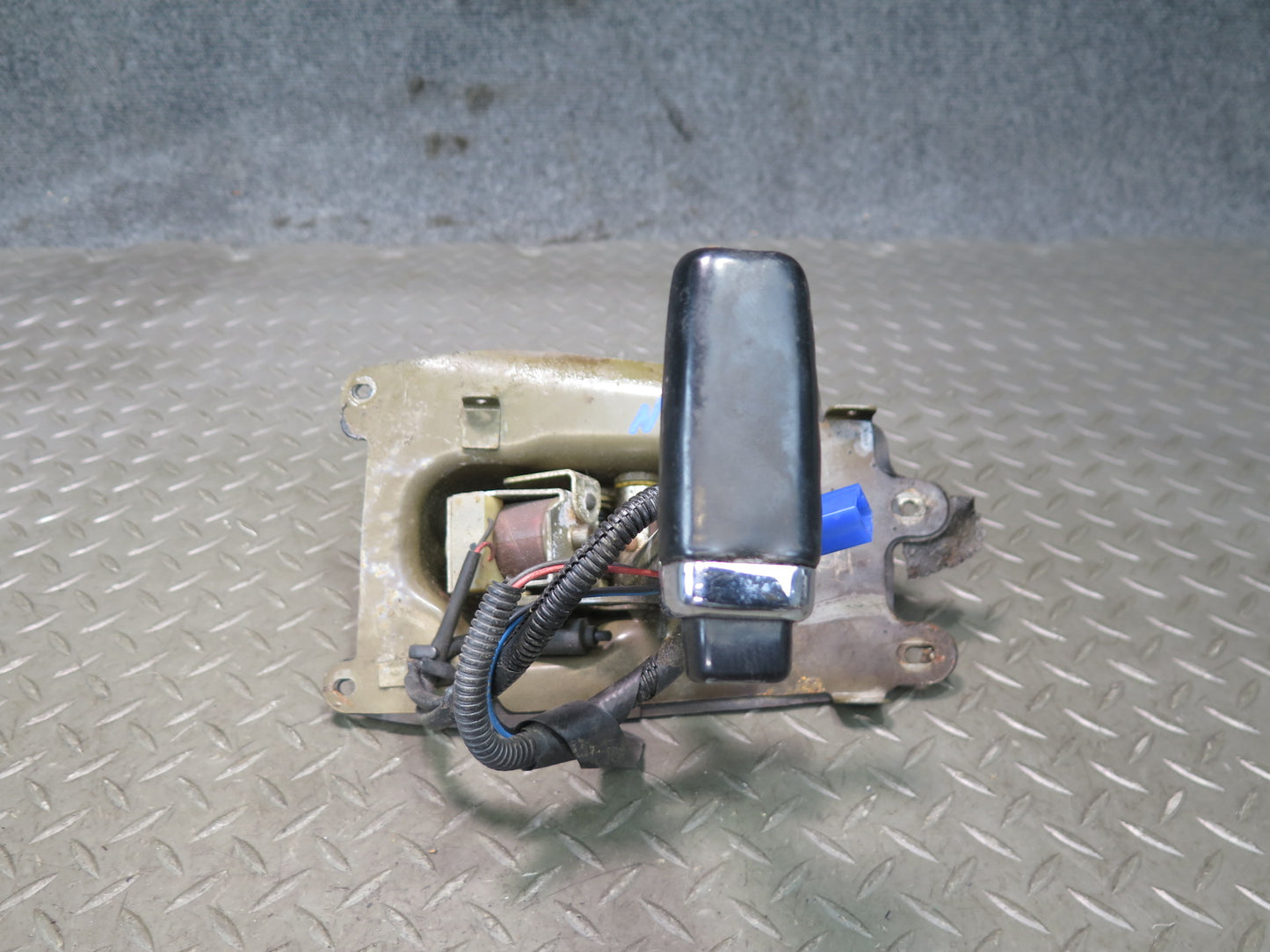 79-83 Datsun Nissan 280ZX S130 AT Automatic Transmission Shifter w Linkage OEM