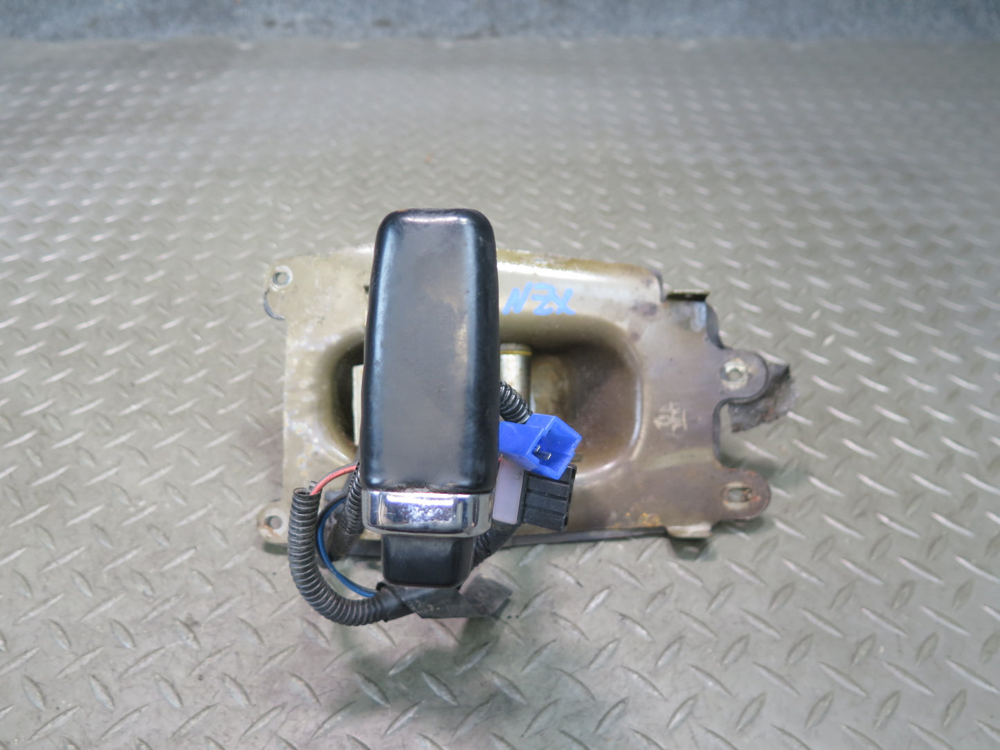 79-83 Datsun Nissan 280ZX S130 AT Automatic Transmission Shifter w Linkage OEM