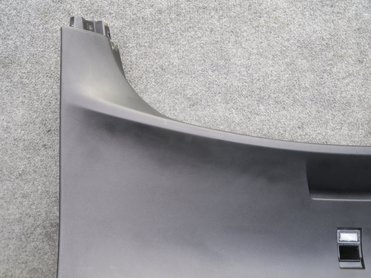 2016-2019 Tesla Model S 75D Liftgate Tail Gate Back Door Inner Panel Cover Trim