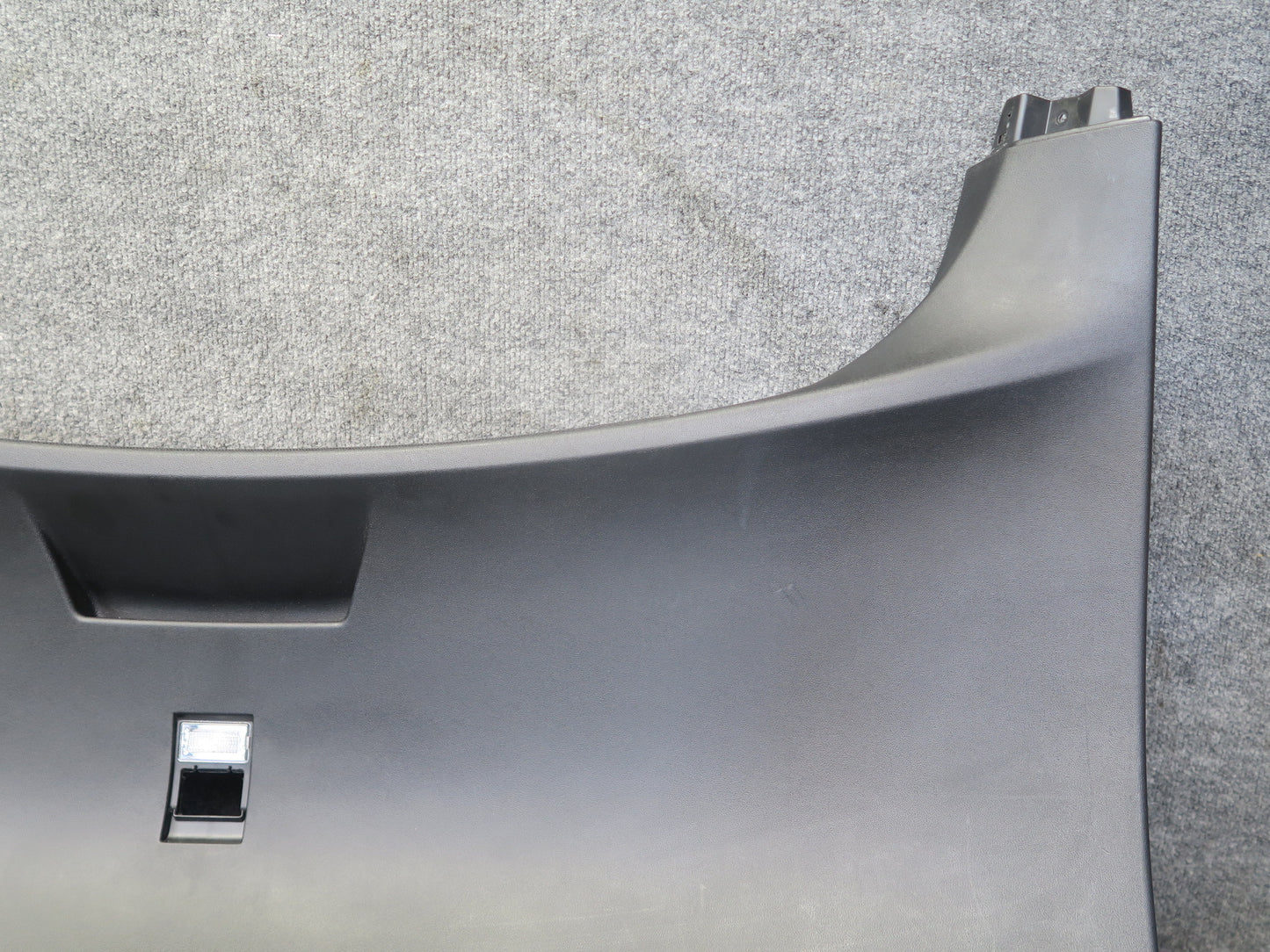 2016-2019 Tesla Model S 75D Liftgate Tail Gate Back Door Inner Panel Cover Trim