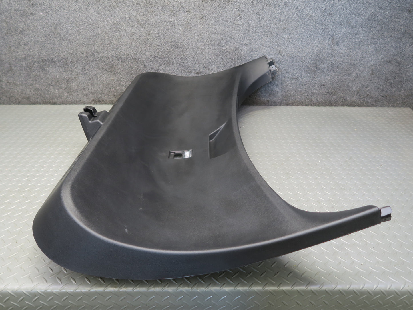 2016-2019 Tesla Model S 75D Liftgate Tail Gate Back Door Inner Panel Cover Trim