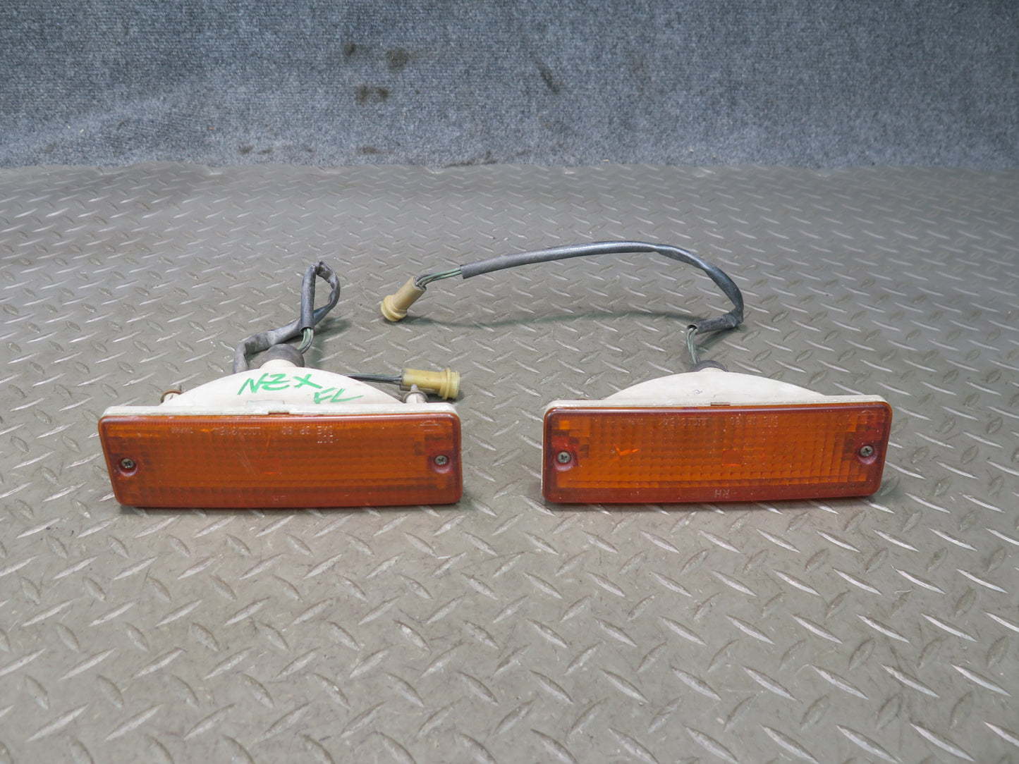 79-83 Datsun 280ZX S130 Front Right & Left Bumper Turn Light Lamp Set OEM