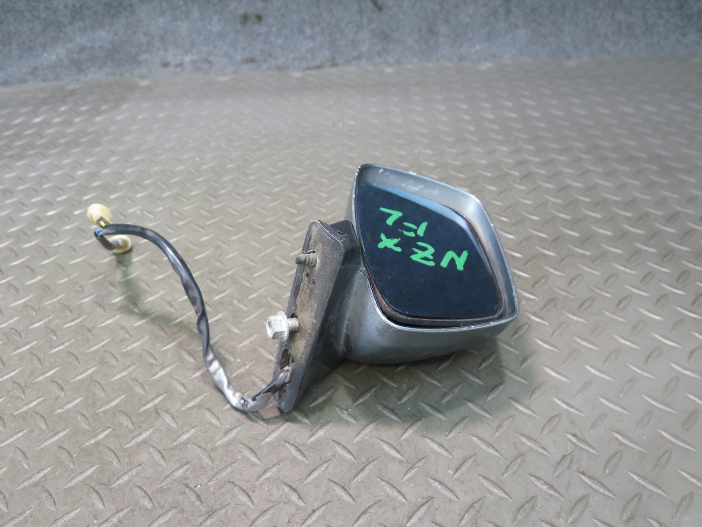 79-83 Datsun S130 280ZX Left Door Side View Exterior Power Heated Mirror OEM