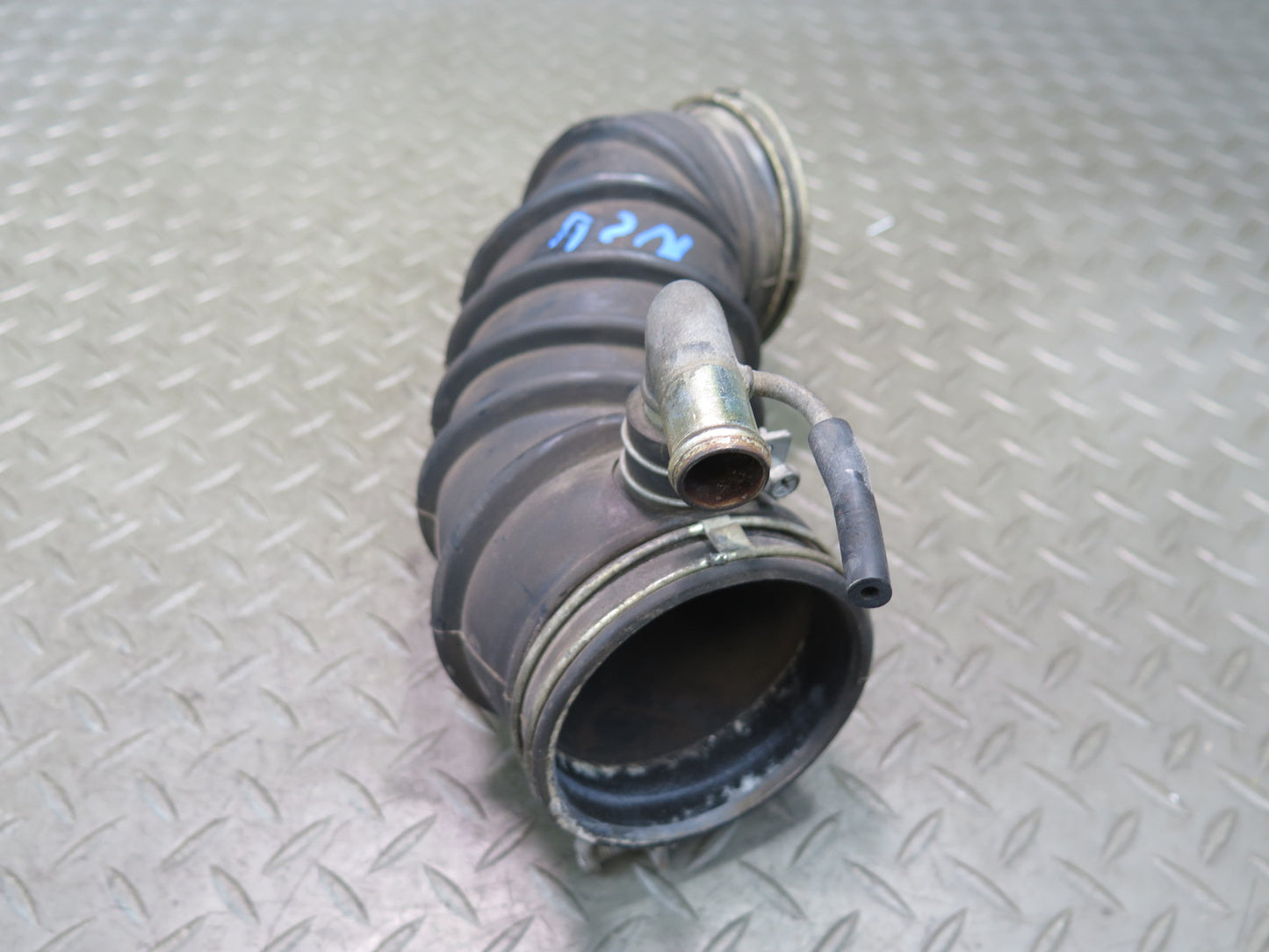 84-89 Nissan Z31 300ZX NA Air Intake Duct Tube OEM