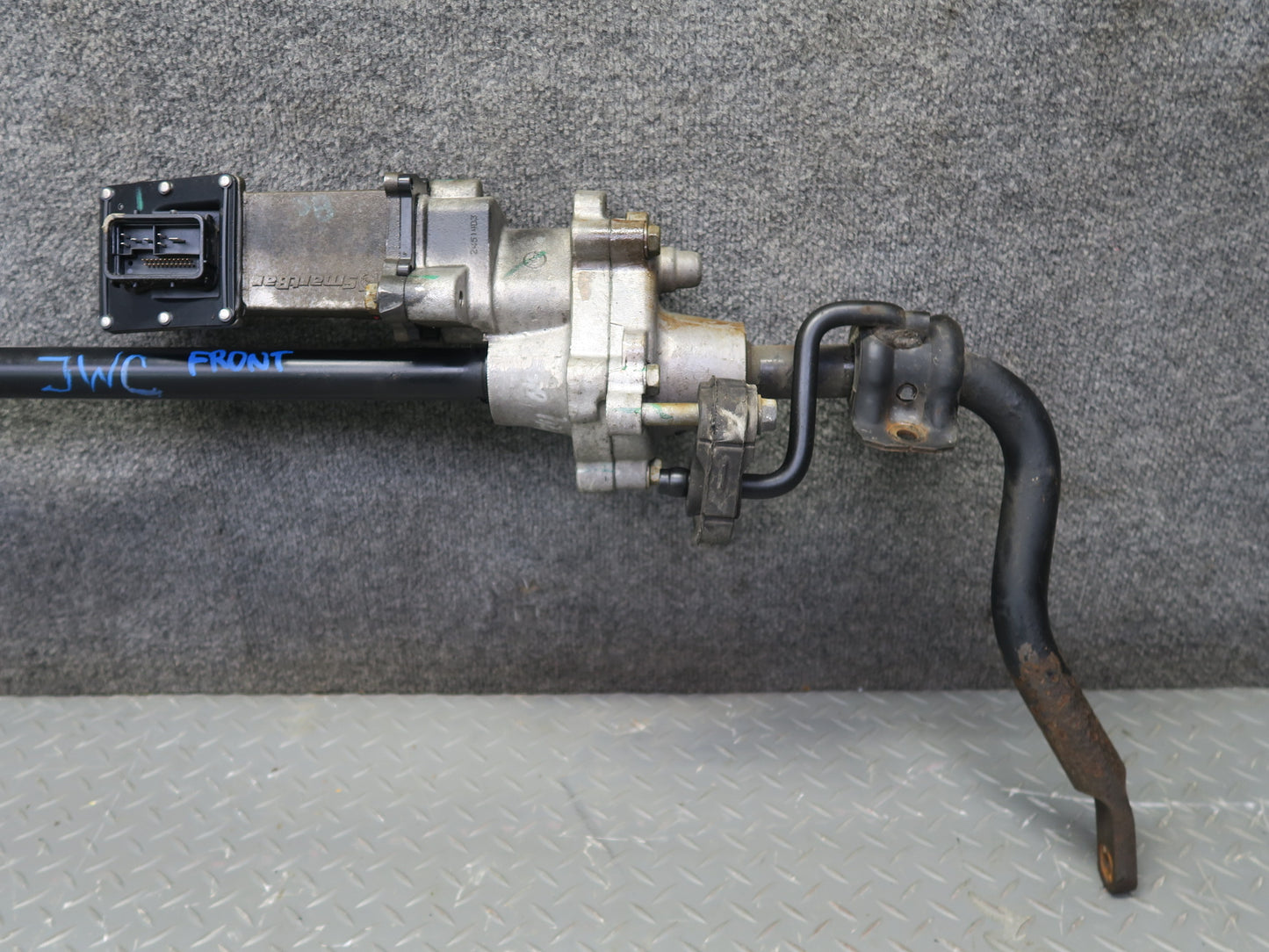 07-18 Jeep Wrangler JK 4x4 3.8L & 3.6L Front Active Stabilizer Sway Bar OEM