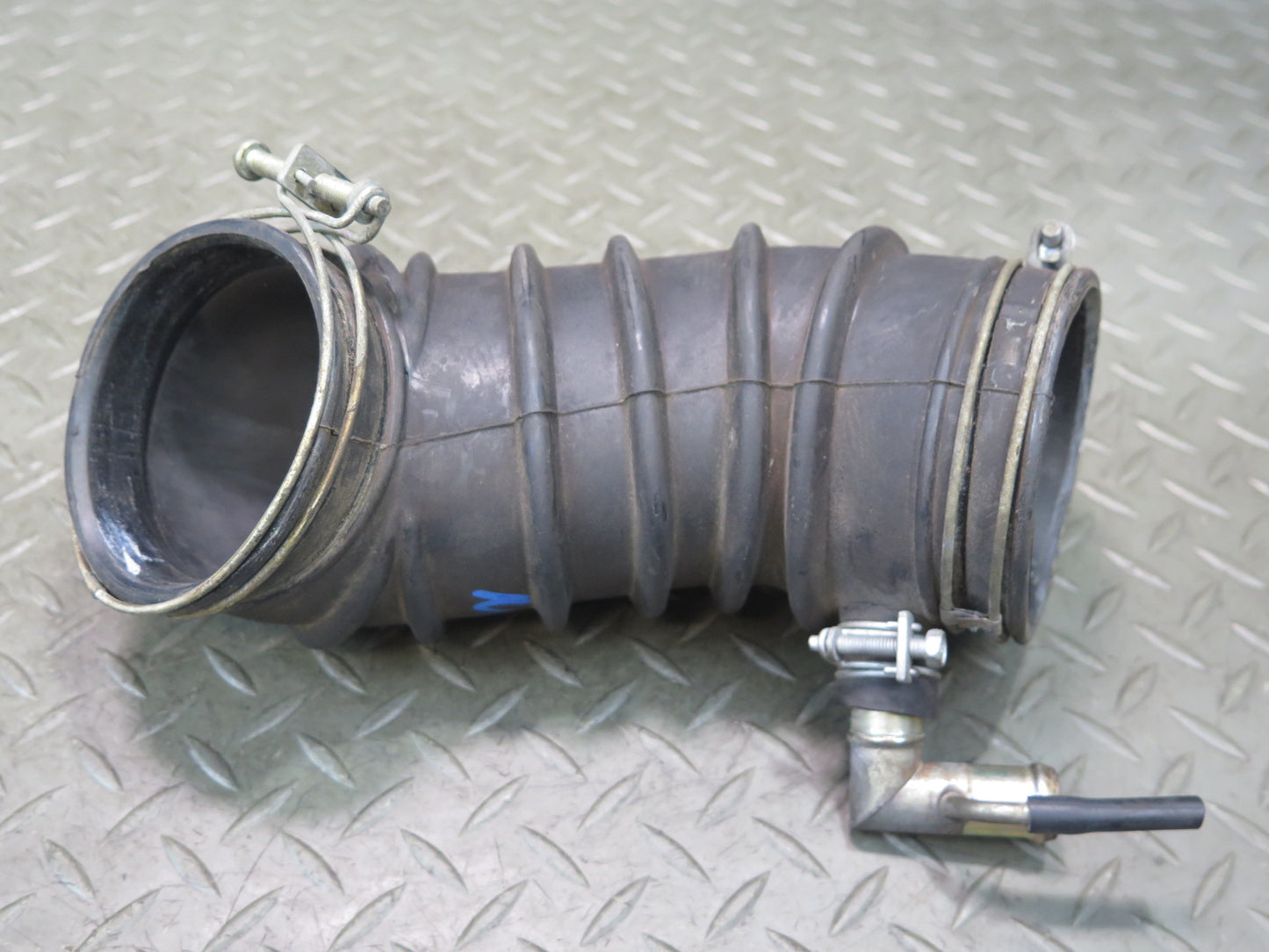 84-89 Nissan Z31 300ZX NA Air Intake Duct Tube OEM