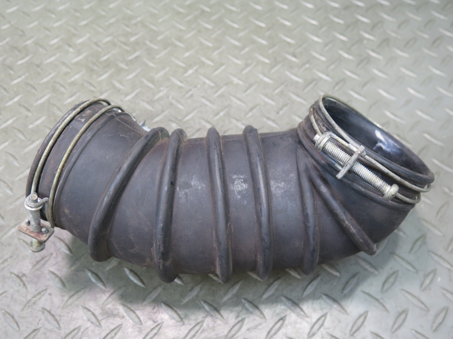 84-89 Nissan Z31 300ZX NA Air Intake Duct Tube OEM