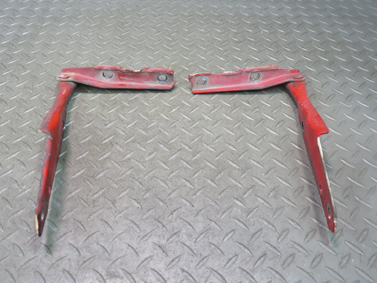 84-89 Nissan Z31 300ZX 2+2 Set of 2 Front Left & Right Hood Hinge OEM