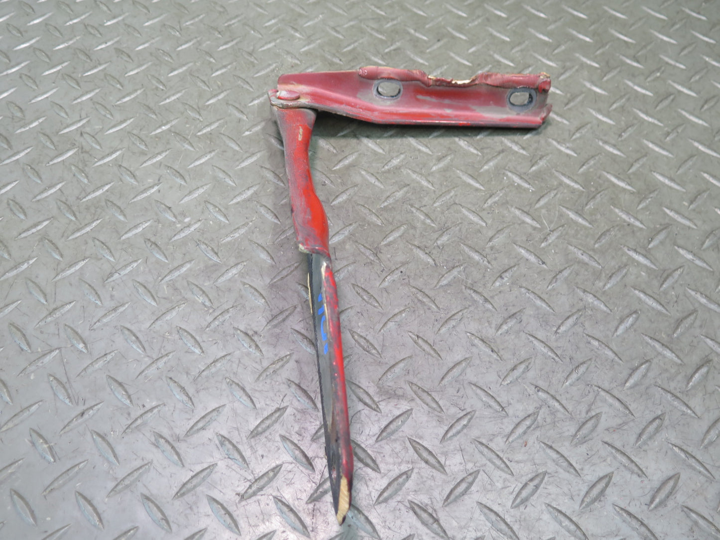 84-89 Nissan Z31 300ZX 2+2 Set of 2 Front Left & Right Hood Hinge OEM
