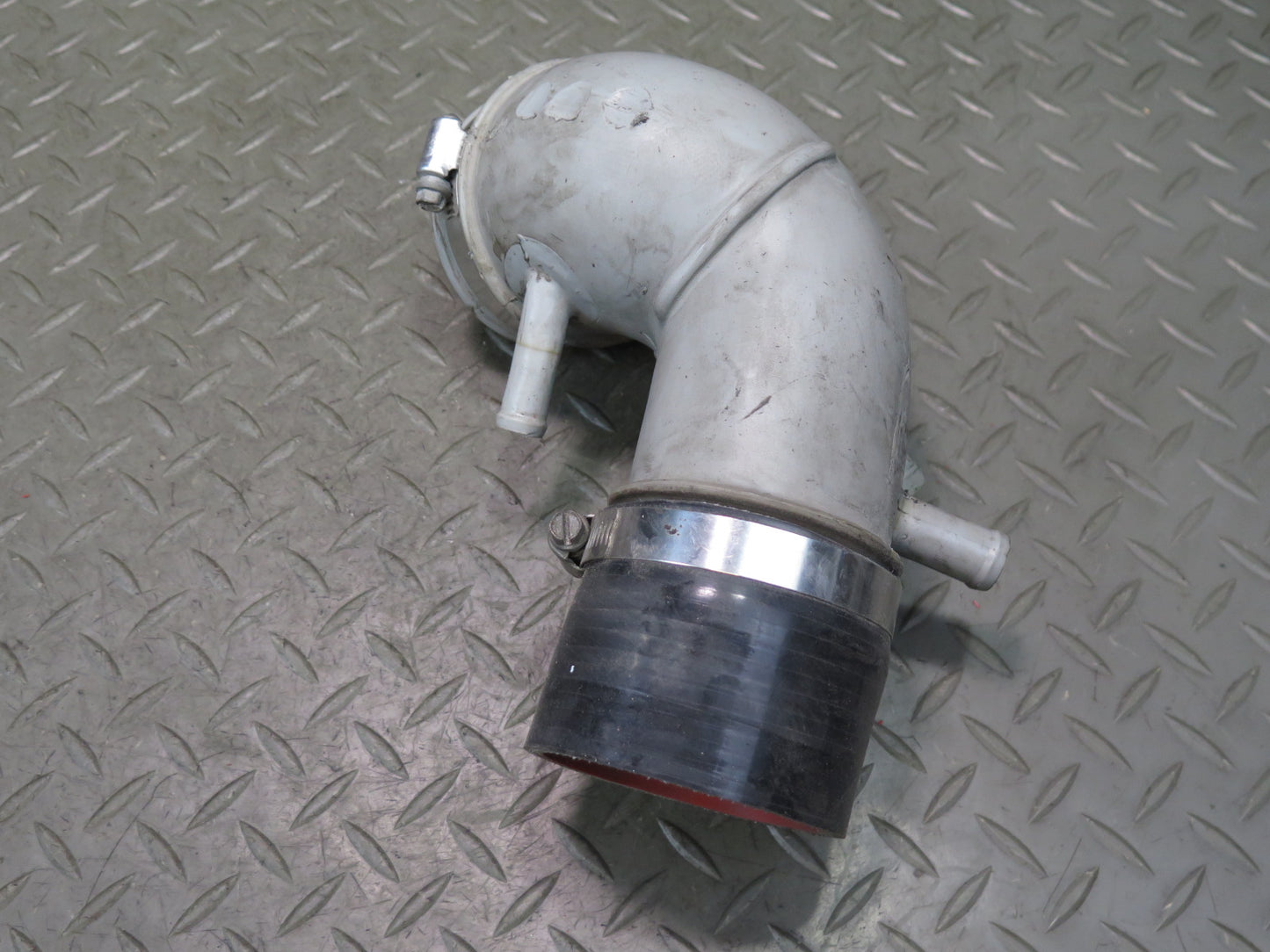 84-89 Nissan Z31 300ZX NA Hard Plastic Air Intake Duct Tube OEM