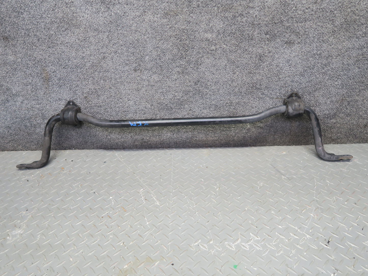 04-06 BMW E53 X5 4.8is Set of 2 Front & Rear Anti Roll Stabilizer Sway Bar OEM