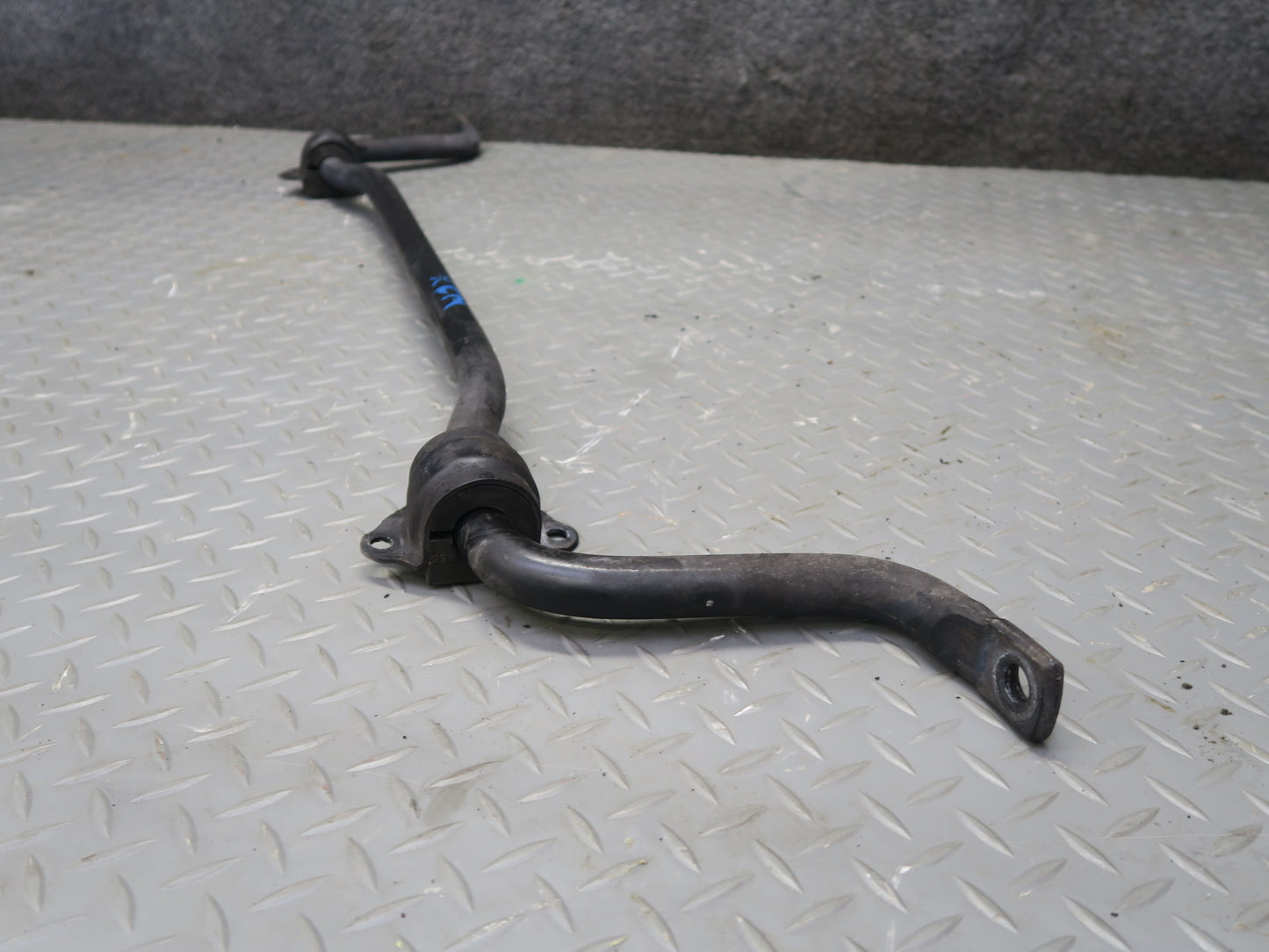 04-06 BMW E53 X5 4.8is Set of 2 Front & Rear Anti Roll Stabilizer Sway Bar OEM