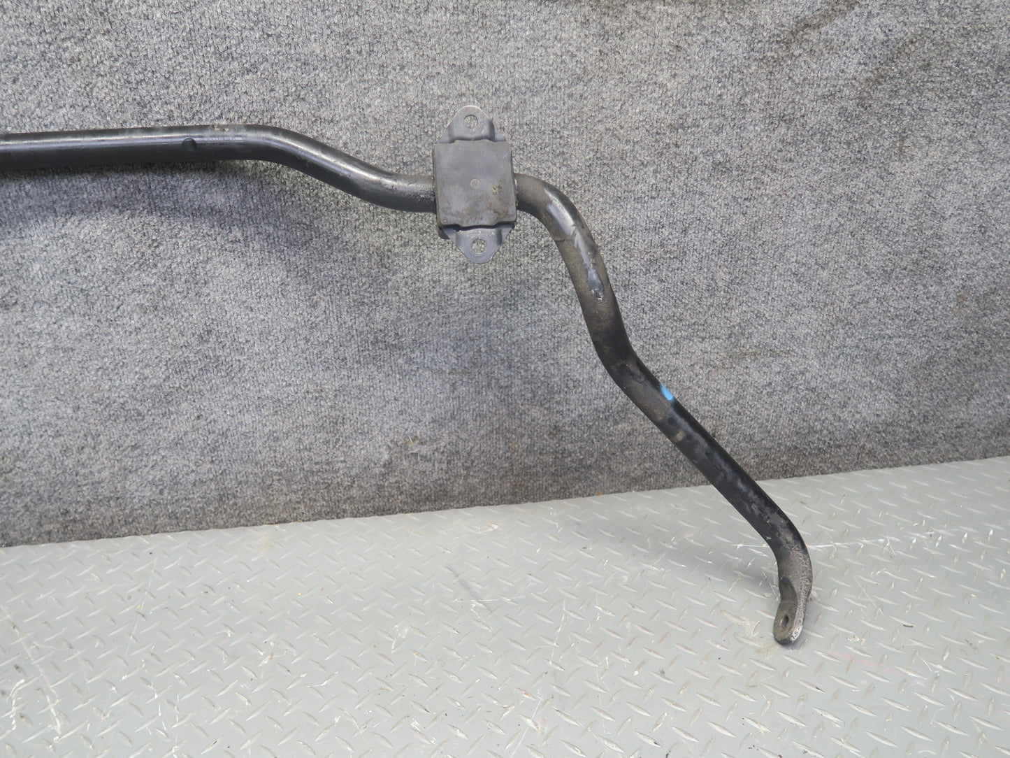 04-06 BMW E53 X5 4.8is Set of 2 Front & Rear Anti Roll Stabilizer Sway Bar OEM