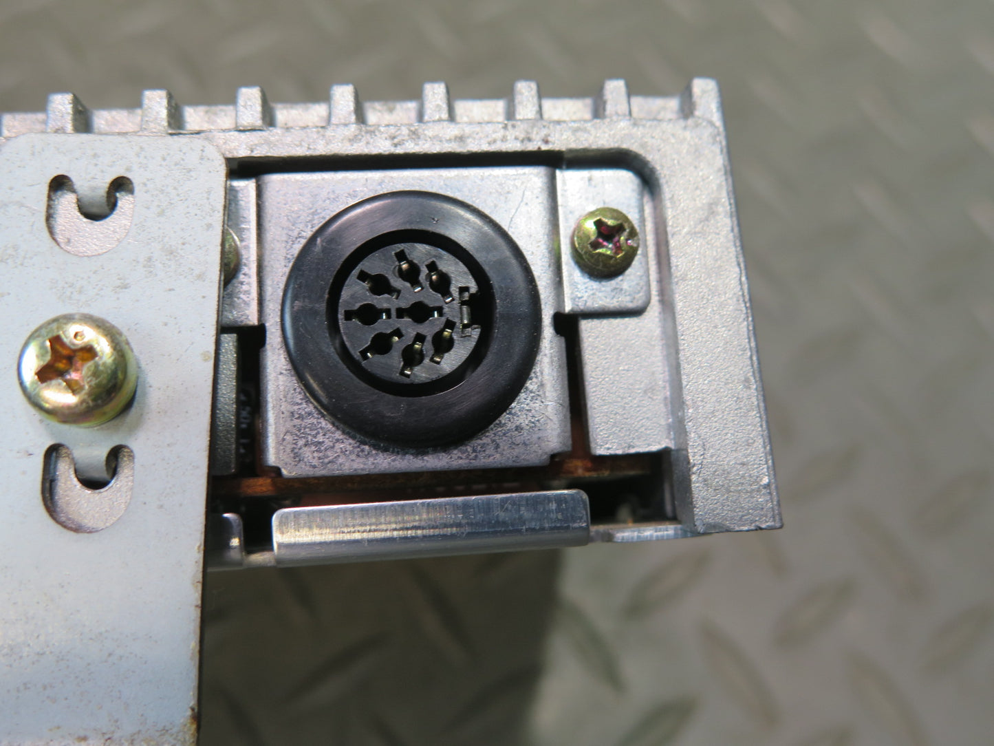 84-89 Nissan 300ZX Z31 Radio Audio Amplifier AMP Control Module 28063-17P00 OEM