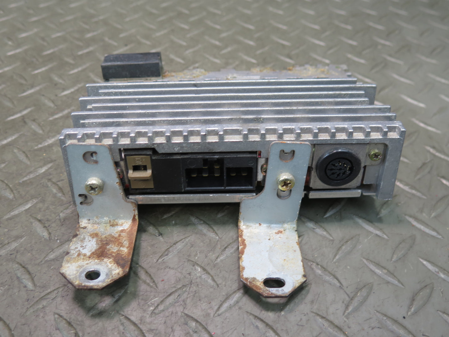 84-89 Nissan 300ZX Z31 Radio Audio Amplifier AMP Control Module 28063-17P00 OEM