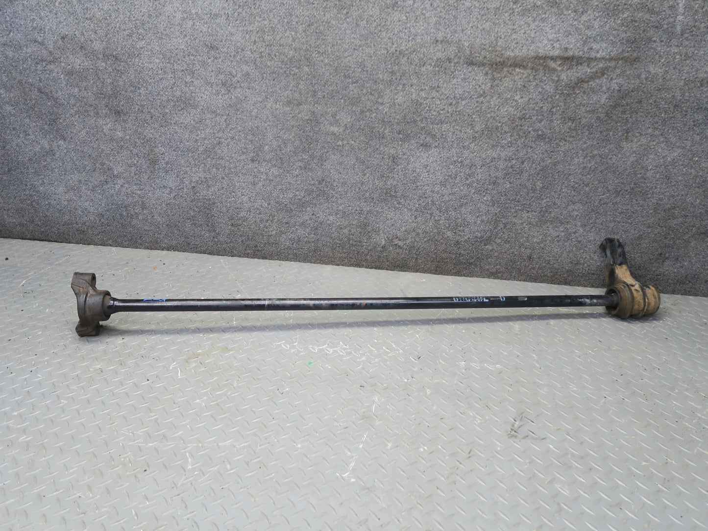 1998-2007 Lexus J100 LX470 Front Left & Right Suspension Torsion Bar Set of 2