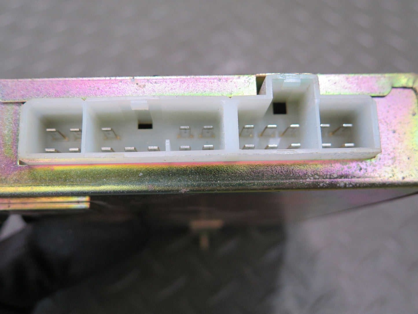 86-88 Nissan Z31 300ZX Transmission Control Module TCM TCU 31036-22P00 OEM