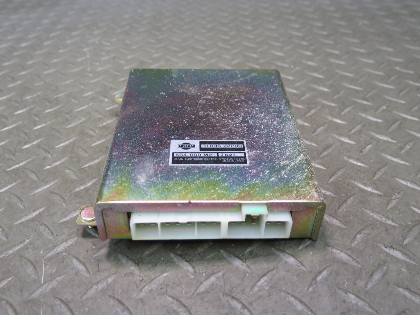 86-88 Nissan Z31 300ZX Transmission Control Module TCM TCU 31036-22P00 OEM