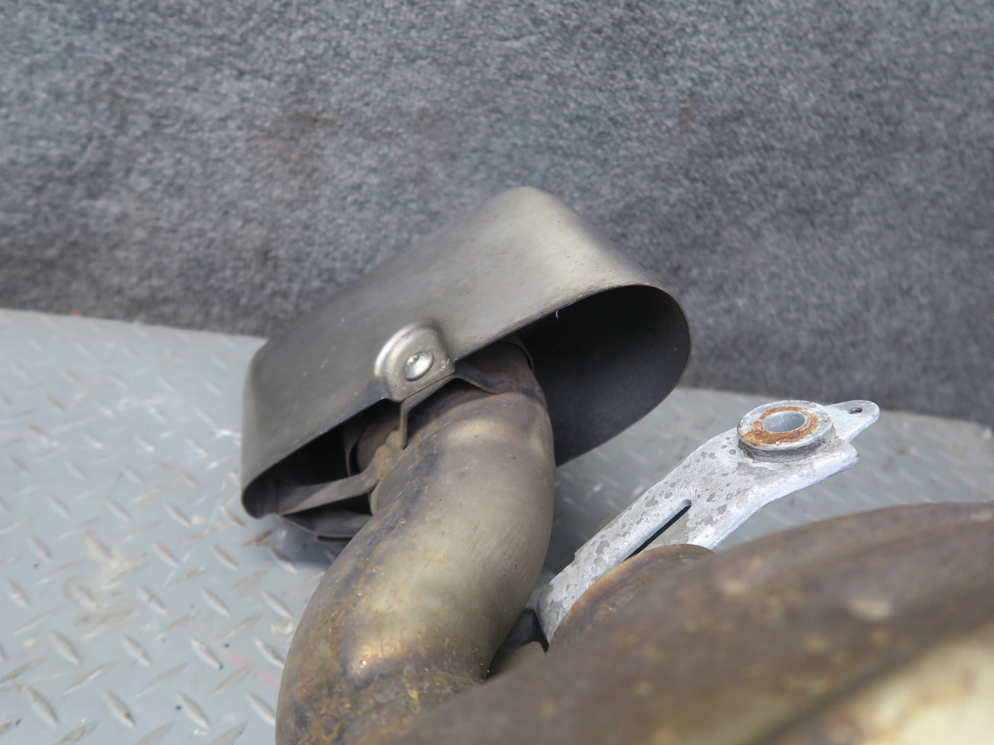 11-16 Porsche Panamera 970 3.6L Rear Right Left Side Exhaust Muffler W/ Tips Set
