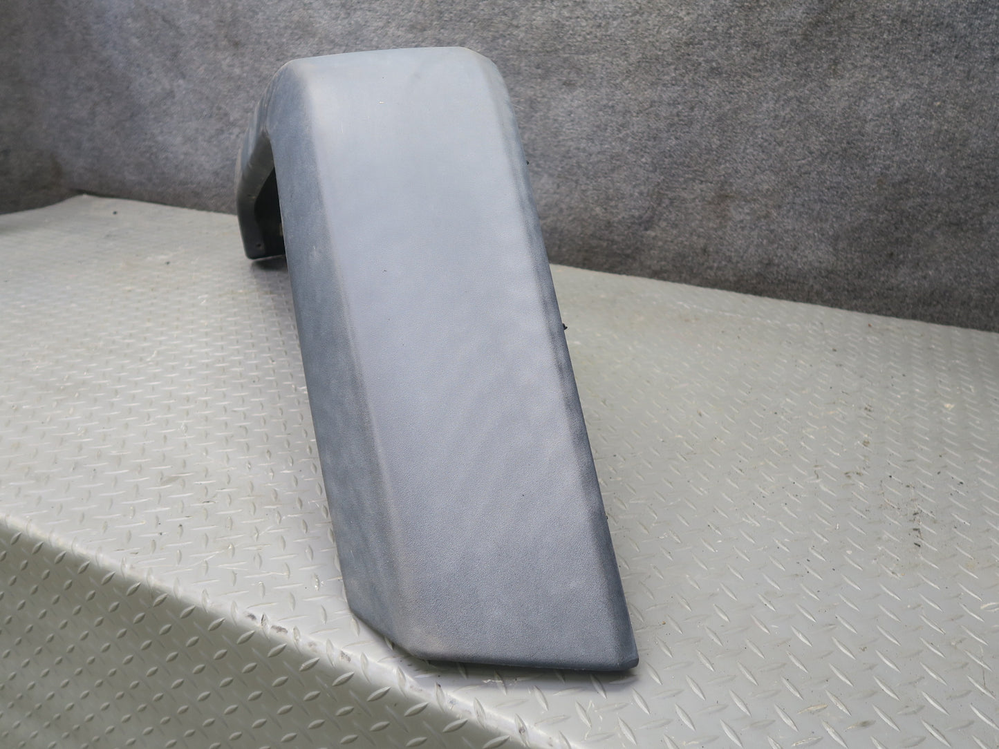 11-18 Jeep Wrangler JK Front Left Fender Flare Molding 5KF09RXFAG OEM