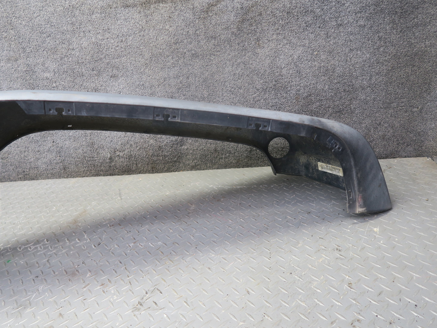 11-18 Jeep Wrangler JK Front Left Fender Flare Molding 5KF09RXFAG OEM
