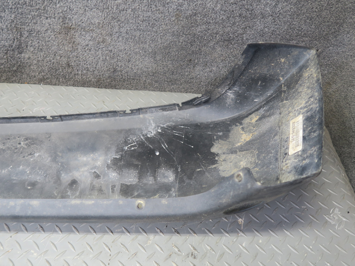 11-18 Jeep Wrangler JK Front Left Fender Flare Molding 5KF09RXFAG OEM