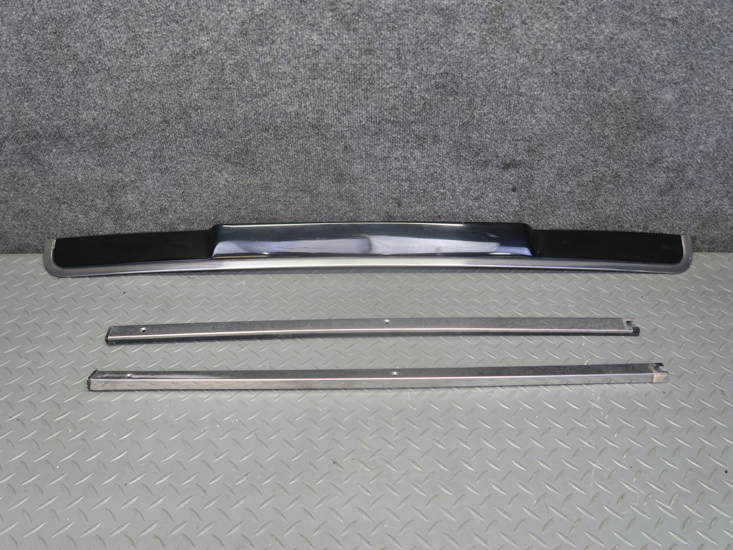 87-89 Nissan Z31 300ZX 2+2 Rear Tailgate Hatch Molding Trim Strip Cover Set OEM