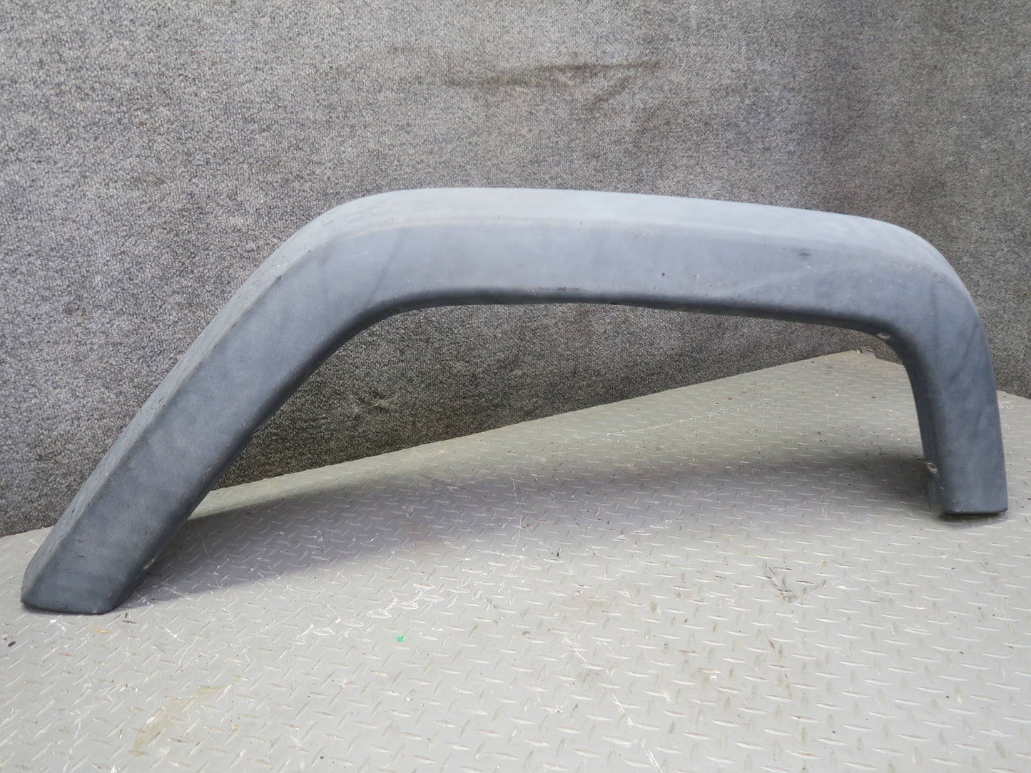 11-18 Jeep Wrangler JK Set of 2 Rear Left & Right Fender Flare Molding OEM