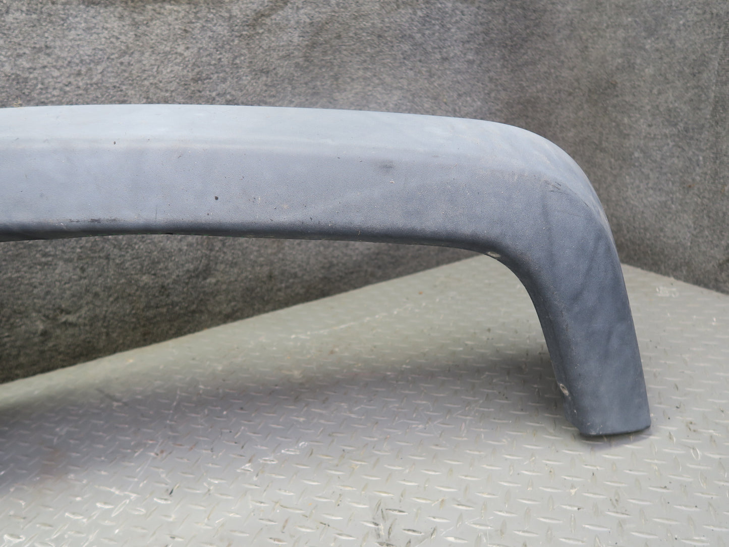11-18 Jeep Wrangler JK Set of 2 Rear Left & Right Fender Flare Molding OEM