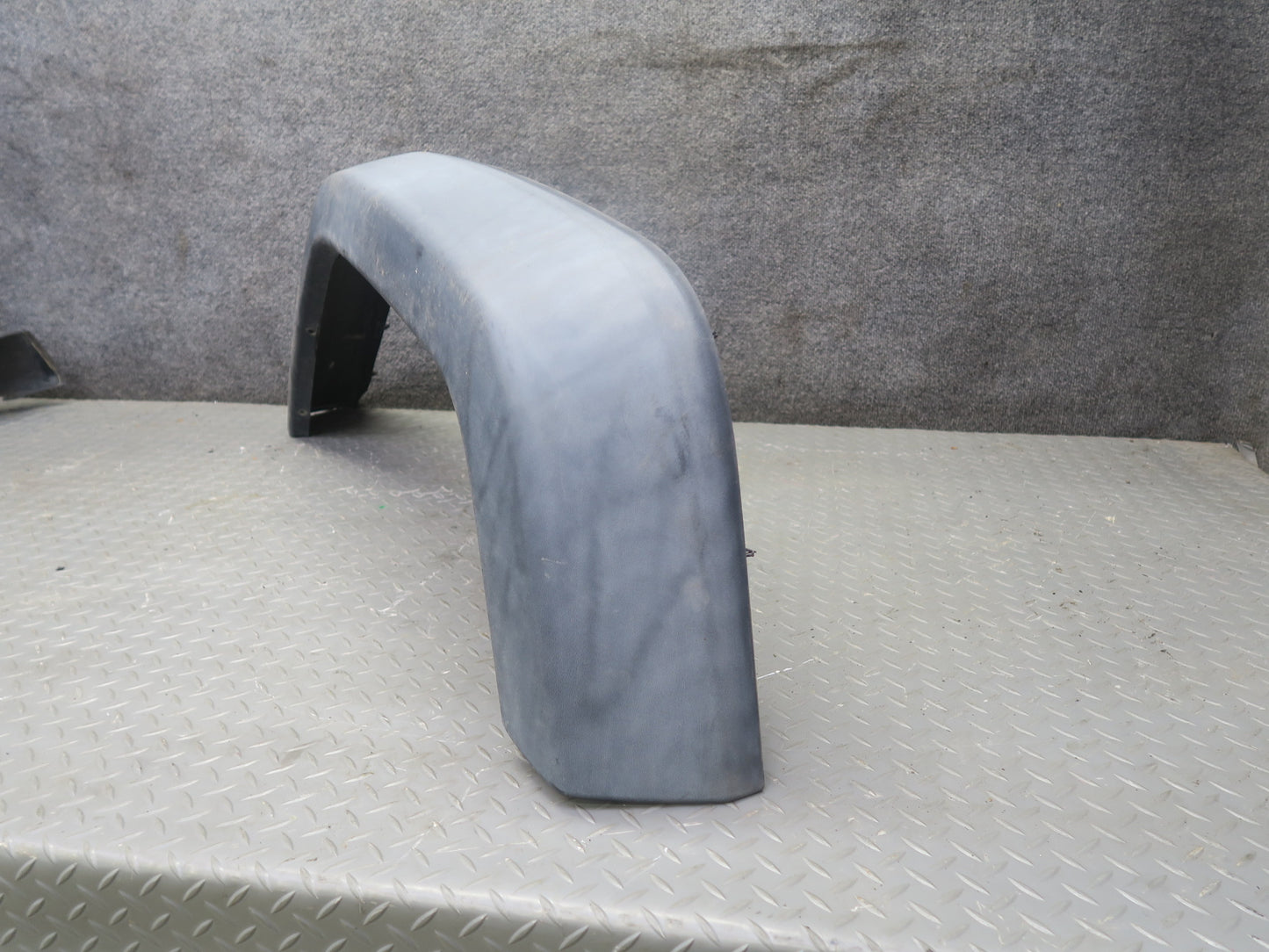11-18 Jeep Wrangler JK Set of 2 Rear Left & Right Fender Flare Molding OEM