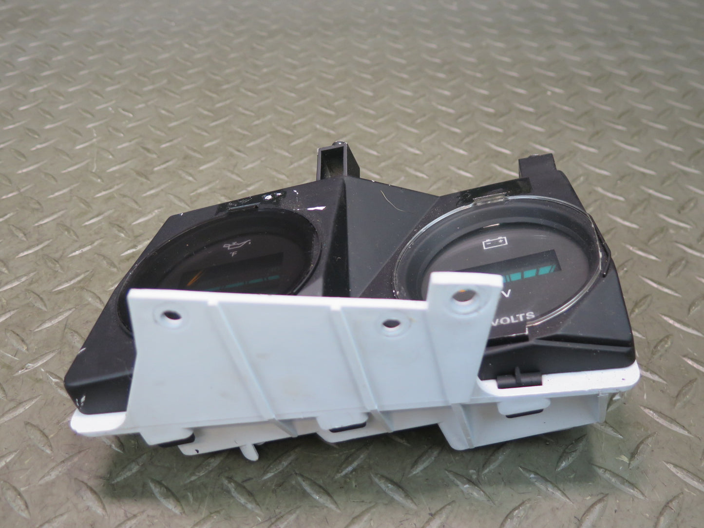 87-89 Nissan Z31 300ZX Battery Voltage Oil Pressure Gauge OEM