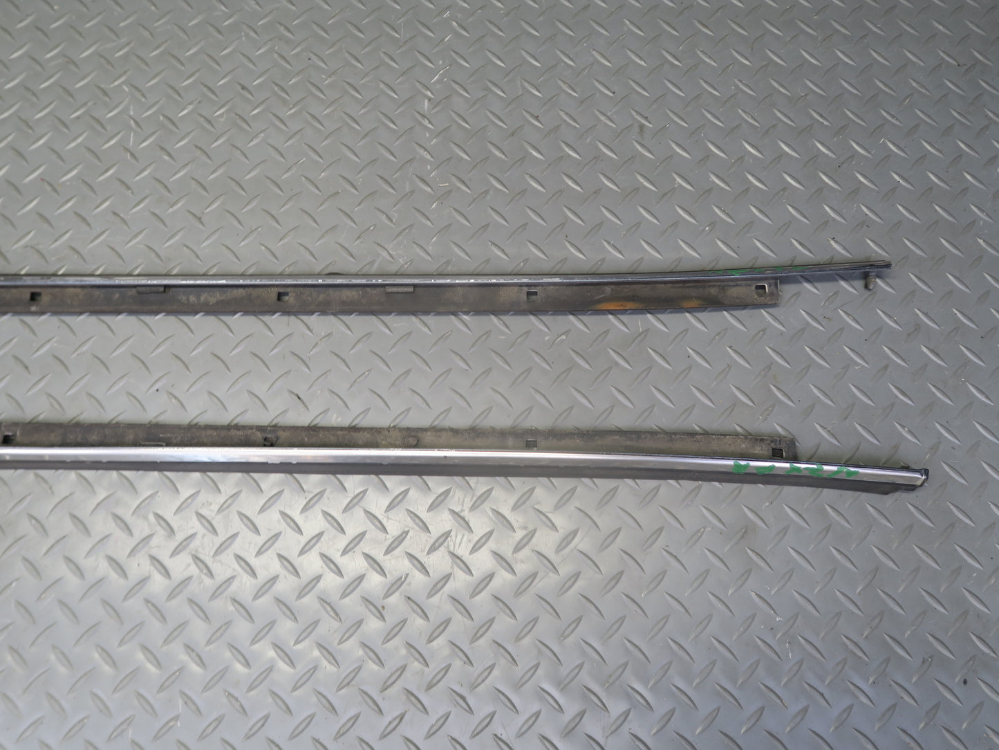 79-83 Datsun 280ZX 2+2 Left Right Door Window Weatherstrip Seal Molding Set OEM