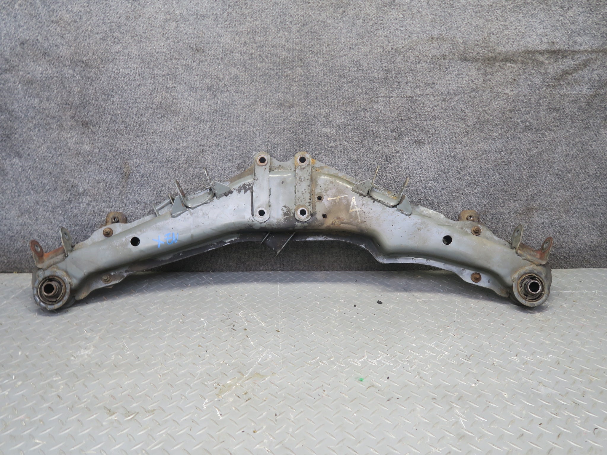 82-83 Datsun Nissan 280ZX S130 2+2 Rear Suspension Subframe Crossmembe ...