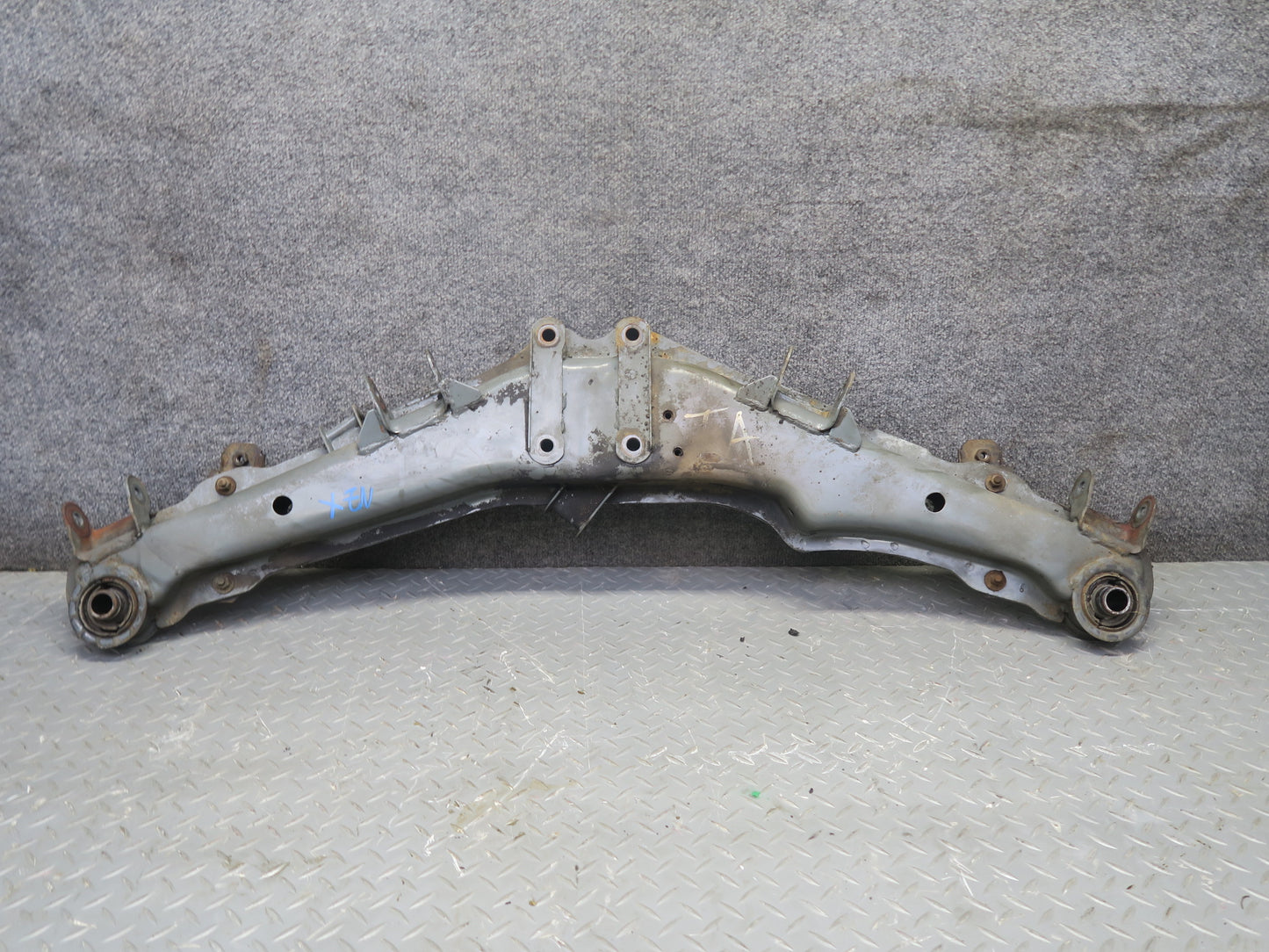 82-83 Datsun Nissan 280ZX S130 2+2 Rear Suspension Subframe Crossmember OEM