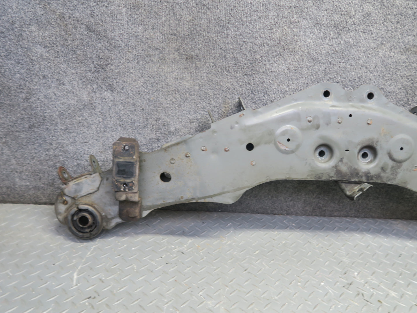 82-83 Datsun Nissan 280ZX S130 2+2 Rear Suspension Subframe Crossmember OEM