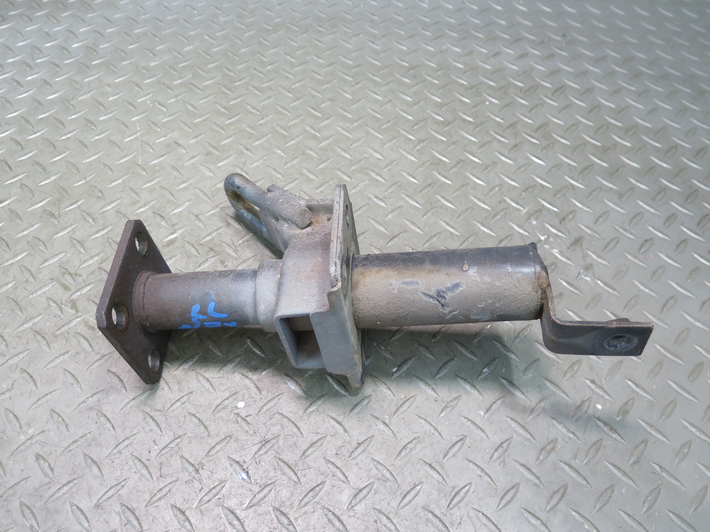 79-83 Datsun Nissan 280ZX S130 Rear Bumper Impact Shock Absorber Set OEM