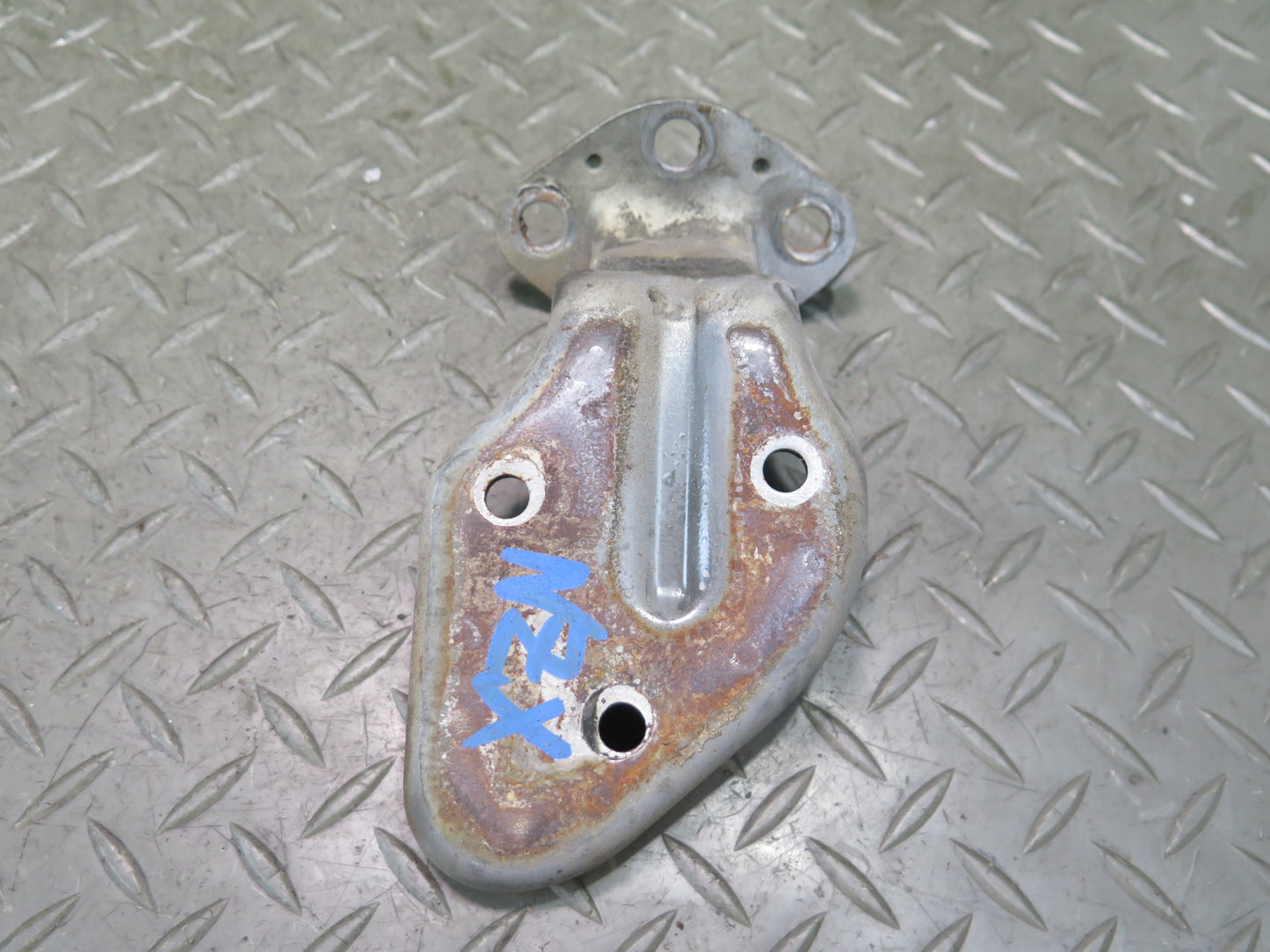 79-83 Datsun Nissan 280ZX S130 Left & Right Lower & Upper Door Hinge Set OEM