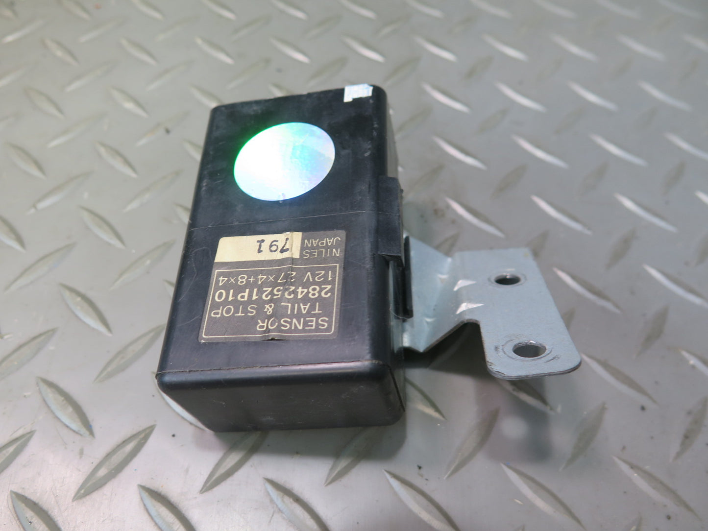 87-89 Nissan Z31 300ZX Stop Sensor Tail Light Control Module 2842521P10 OEM