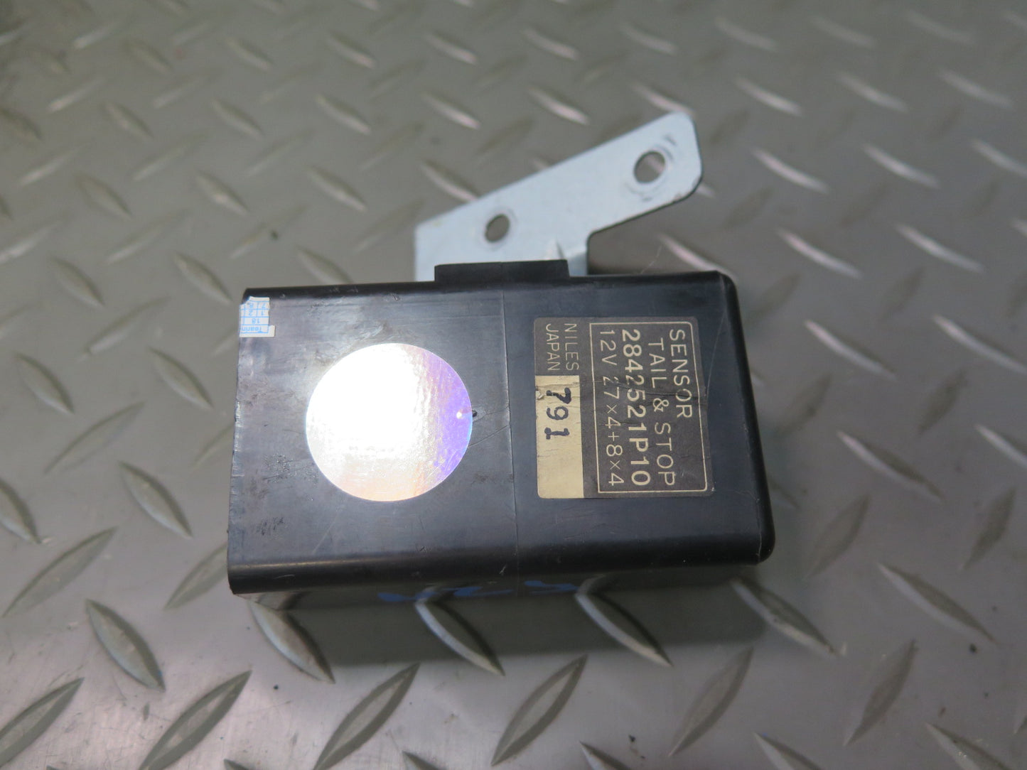 87-89 Nissan Z31 300ZX Stop Sensor Tail Light Control Module 2842521P10 OEM