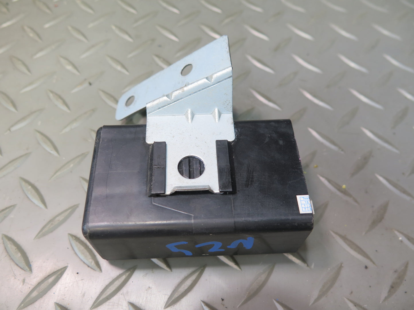 87-89 Nissan Z31 300ZX Stop Sensor Tail Light Control Module 2842521P10 OEM