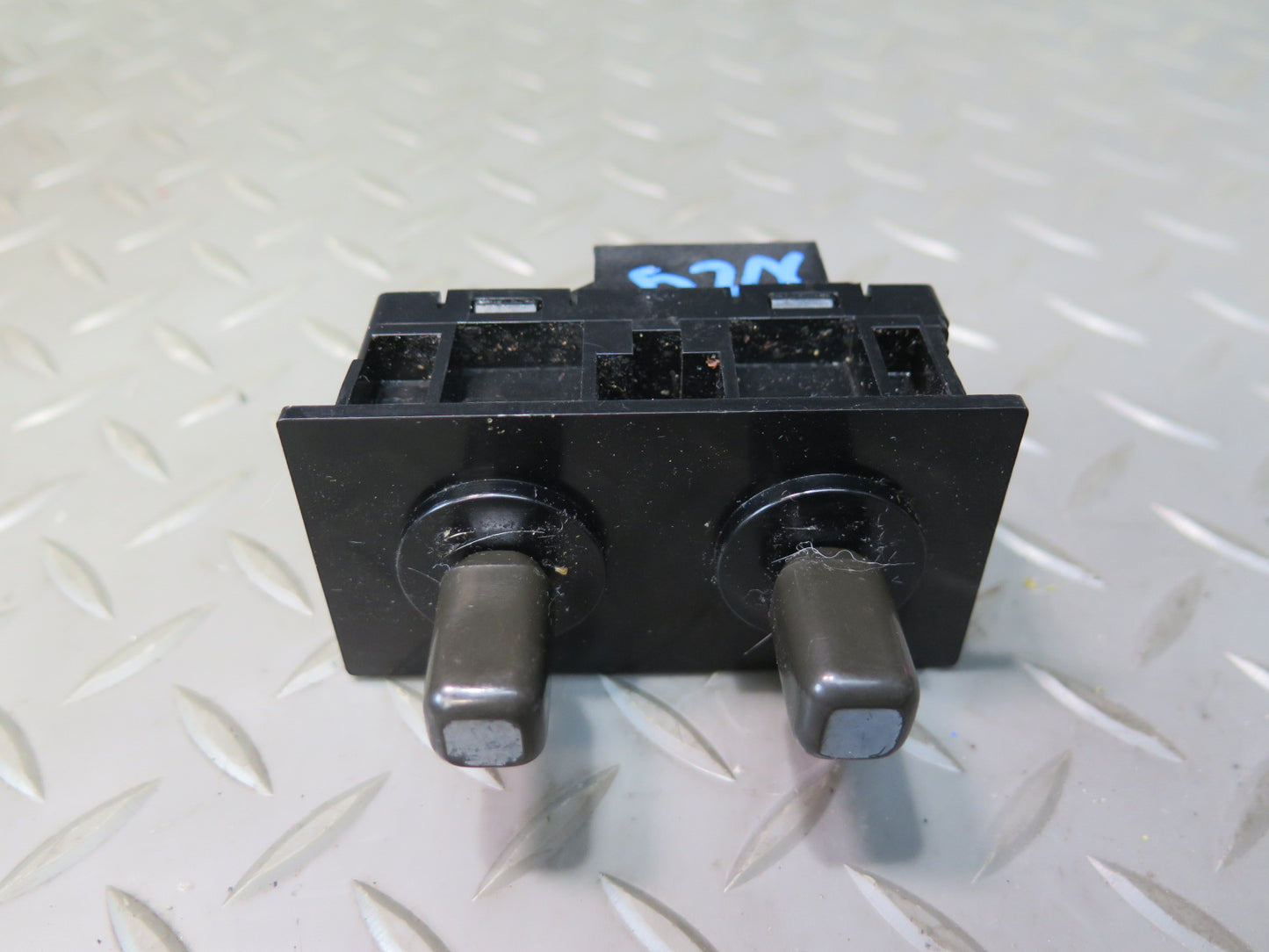 84-89 Nissan Z31 300ZX Side View Mirror Switch OEM
