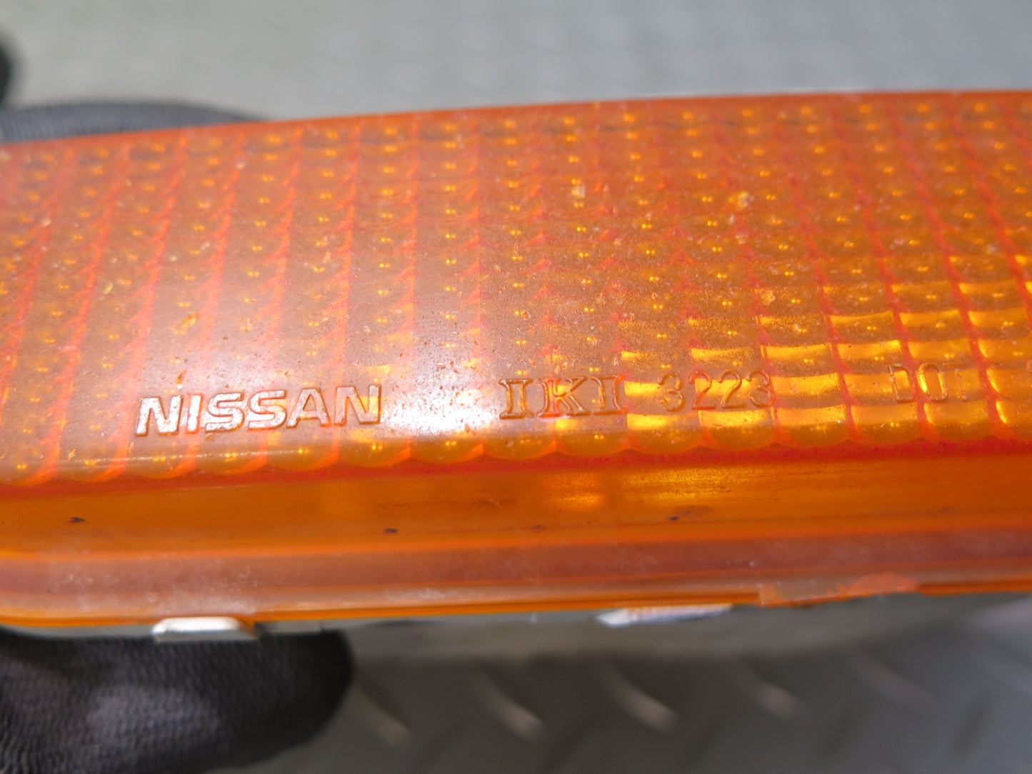 87-89 Nissan Z31 300ZX Front Right Side Marker Light Lamp OEM
