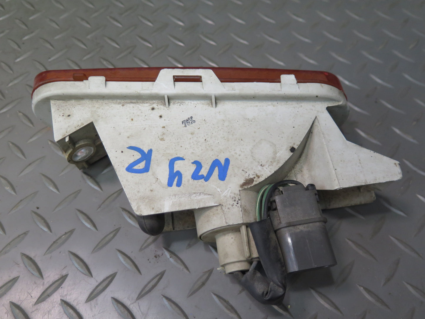 87-89 Nissan Z31 300ZX Front Right Side Marker Light Lamp OEM