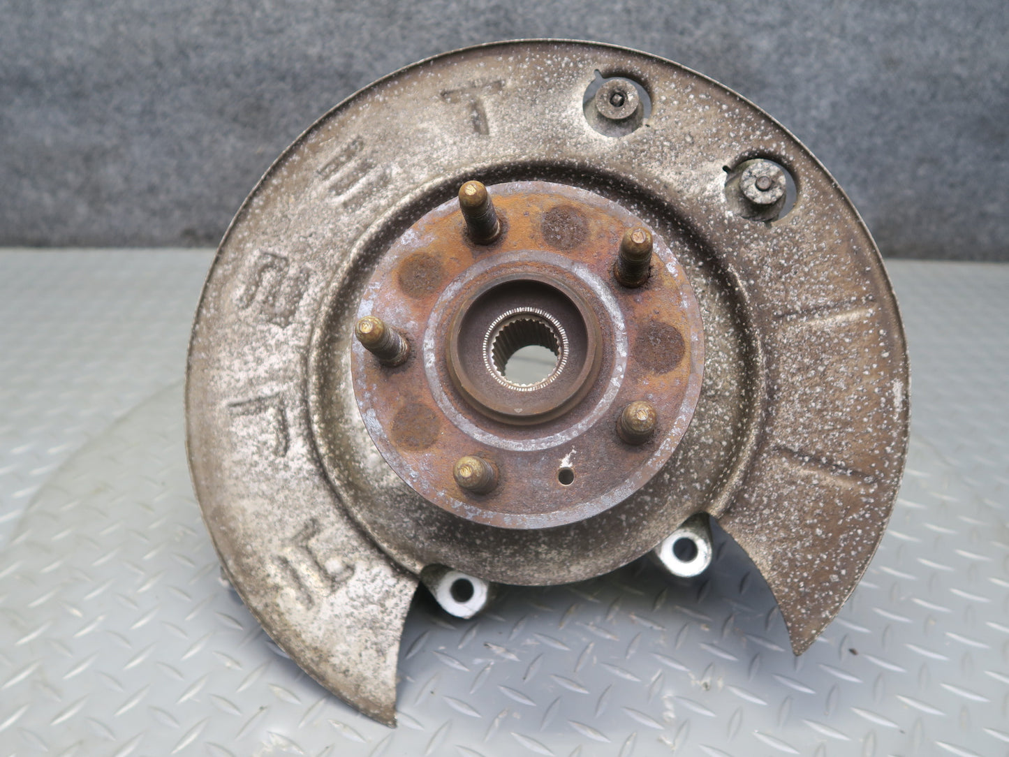 2016-2019 Tesla Model S 75D AWD Rear Left Driver Side Spindle Knuckle Wheel Hub