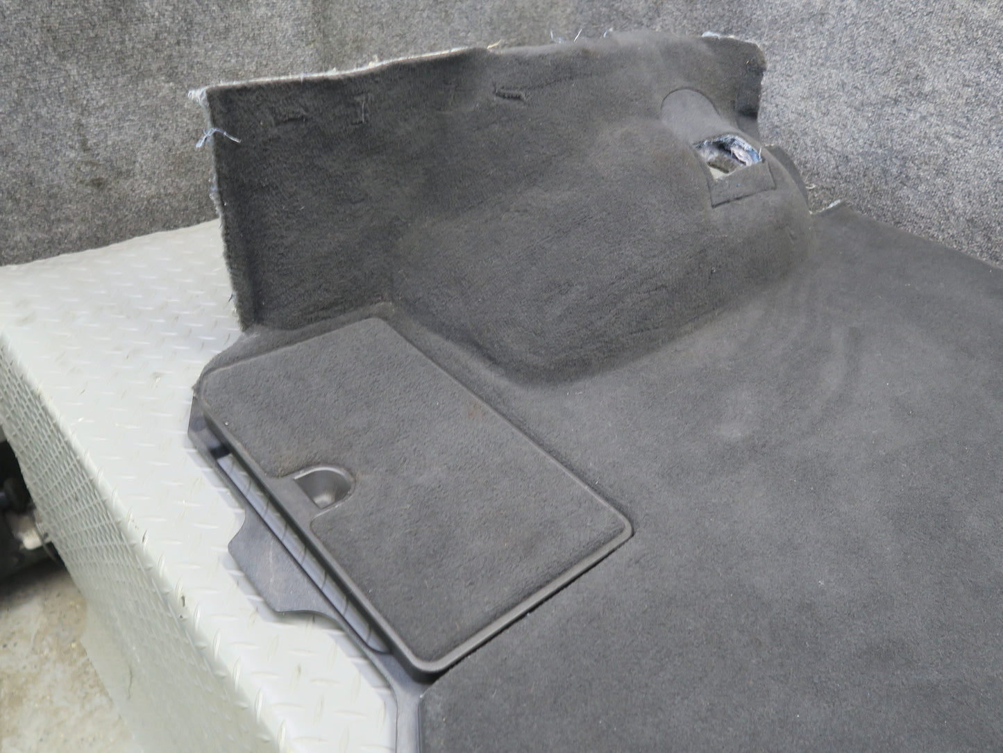 05-13 Chevrolet Corvette C6 Coupe Rear Trunk Floor Carpet Trim Panel Black OEM