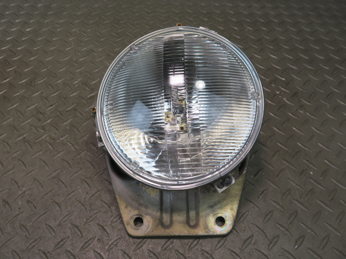 80-83 Datsun Nissan 280ZX S130 Set of 2 Front Left & Right Headlight Lamp OEM